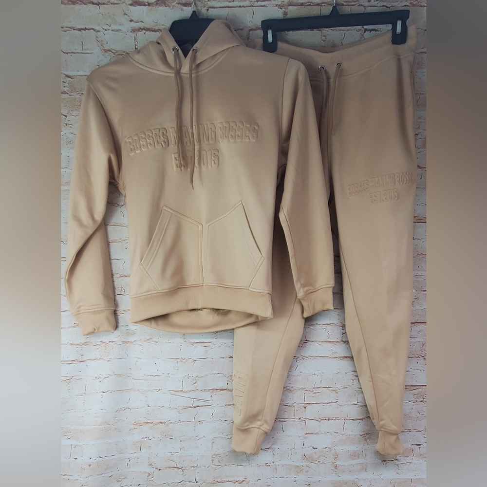 Bosses Making Bosses Ladies Sweatsuit Size M